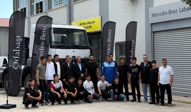 Mercedes-Benz Türk’ten 5 bine yakın gence eğitim desteği