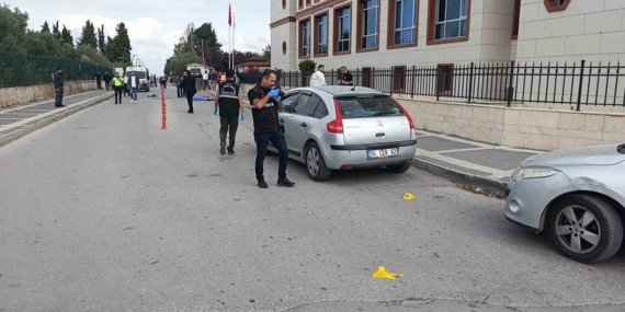 Yalova’da adliye önündeki cinayetin kan donduran görüntüleri ortaya çıktı