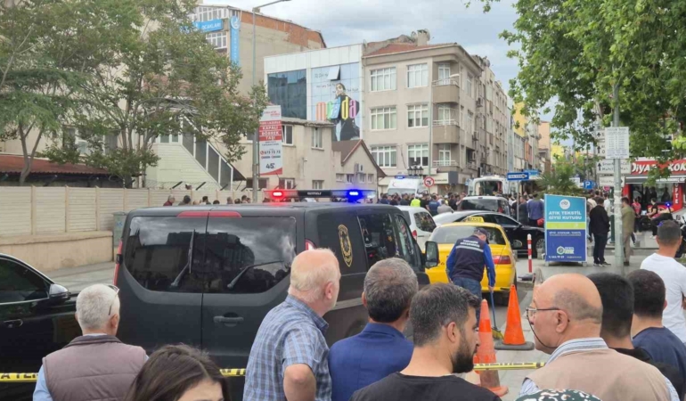 Çorlu’da silahlı kavga ihbarına giden 2 polis şehit oldu