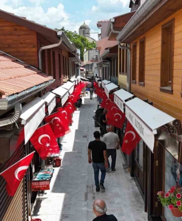 Edirne’de ’Dar Çarşı’ya tarihi dokunuş: 52 dükkan yenilendi