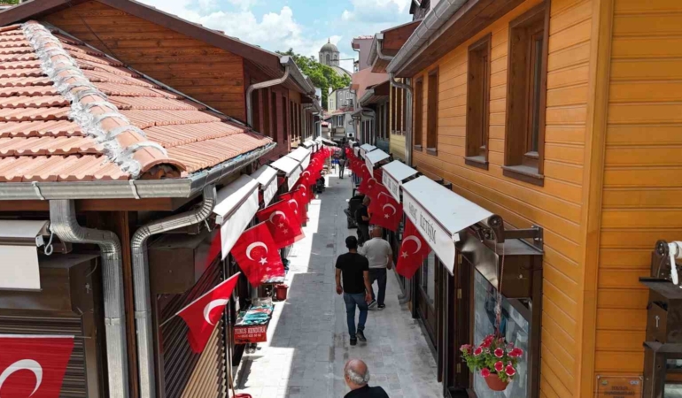 Edirne’de ’Dar Çarşı’ya tarihi dokunuş: 52 dükkan yenilendi