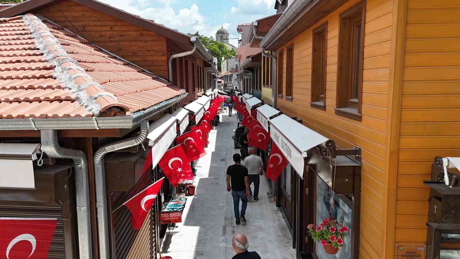 Edirne’de ’Dar Çarşı’ya tarihi dokunuş: 52 dükkan yenilendi