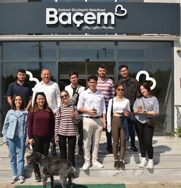 Burhaniye’de üniversiteliler Kazdağları ile Madra Dağında uygulama yaptı