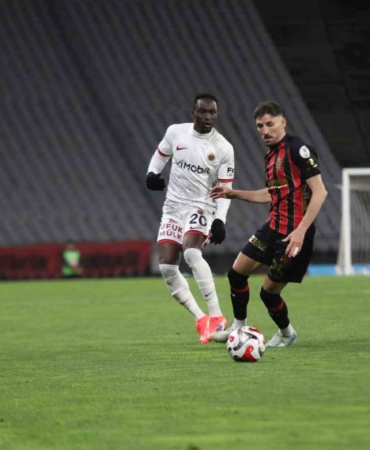 Trendyol Süper Lig: Fatih Karagümrük: 1 - Gençlerbirliği: 0 (Maç sonucu)