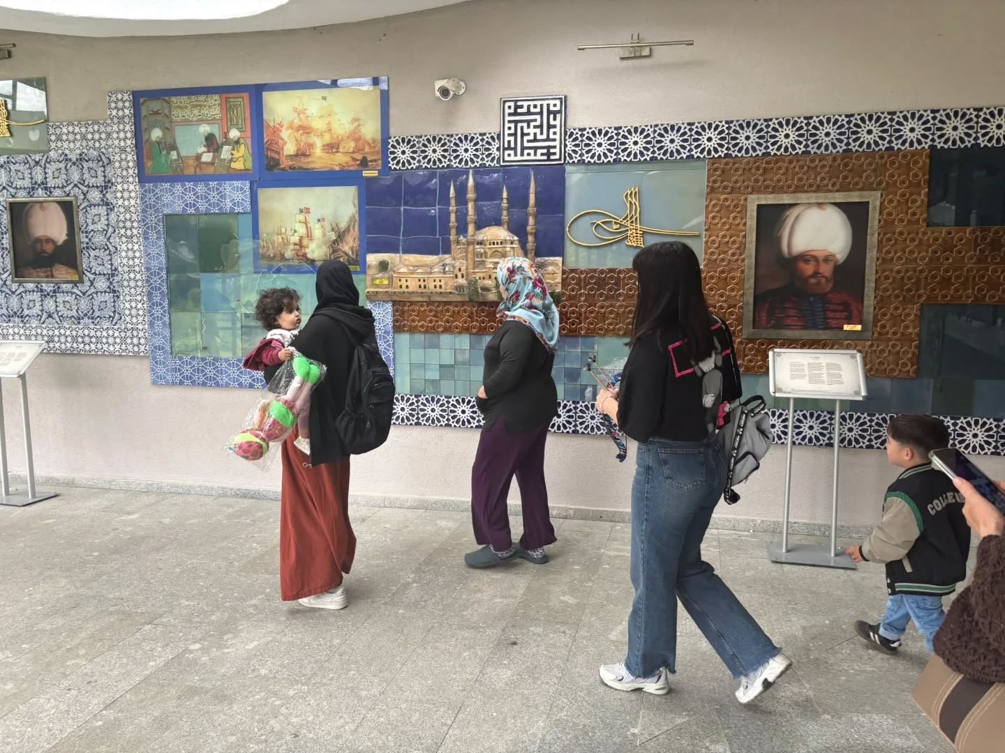Bilecik’te kadın ve çocuklardan müze ziyareti