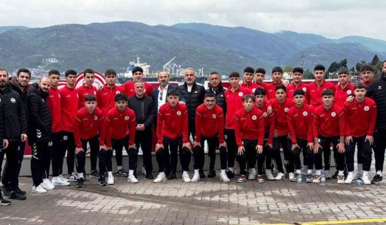 U18 Türkiye Futbol Şampiyonası’nda Körfez Gençlerbirliği sahaya çıkıyor