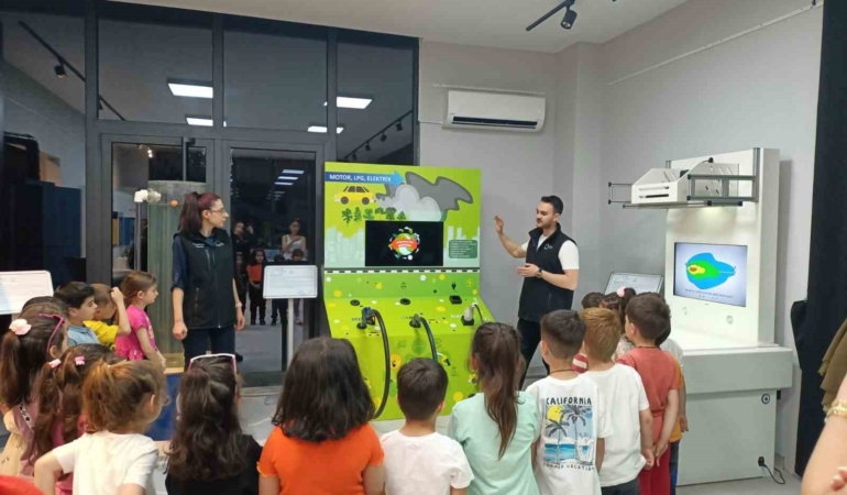 Büyükşehir Belediyesi, çocukları bilim ve çevreyle buluşturdu