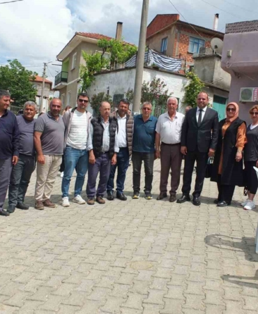 Burhaniye de geleneksel Ağacık Hayrı yüzlerce insanı buluşturdu
