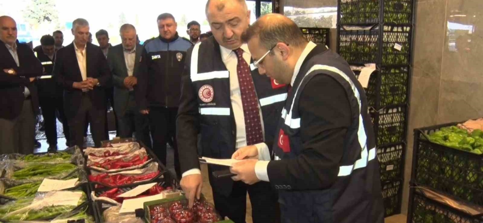 Bayrampaşa Sebze ve Meyve Hali’nde fahiş fiyat ve ürün denetimi