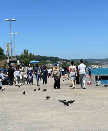 Bayramda İstanbul’da kalanlar sahiller ve parkların tadını çıkardı