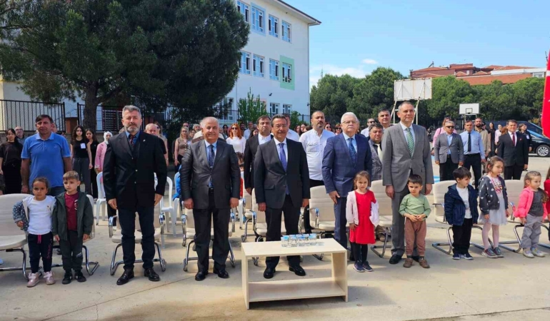 Gençliğin üreten gücü Burhaniye’de sergilendi