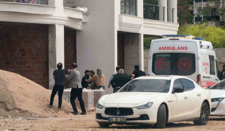 Bursa’da şantiye savaş alanına döndü: Sopalar, yumruklar havada uçuştu