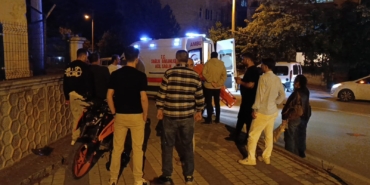 Kontrolden çıkan motosiklet duvara çarptı: 1 yaralı