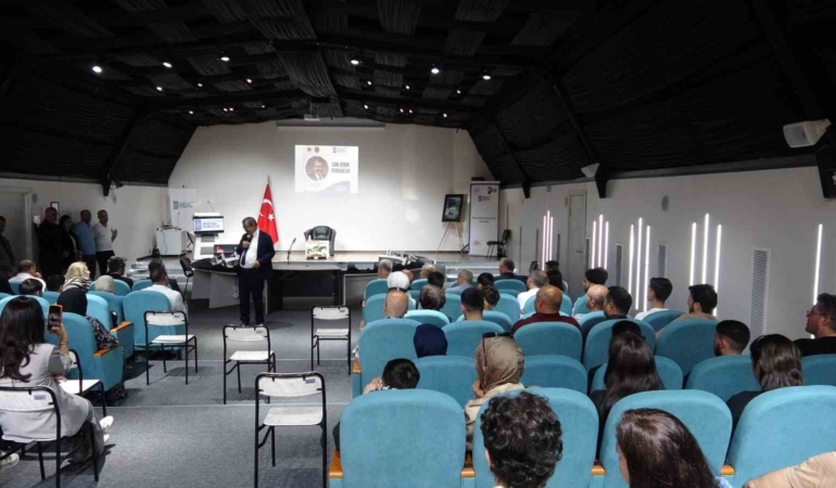Denetimli Serbestlik Müdürlüğü’nden çocuklara ve ailelere anlamlı seminer: "Aile bizim sığınağımız ve kalemizdir"
