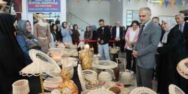 Çayırova’da el emeği göz nuru eserler görücüye çıktı