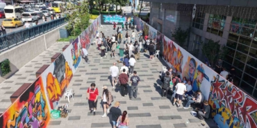 Gaziosmanpaşa’da "Sokak Stili Graffiti Festivali" renkli görüntülere sahne oldu