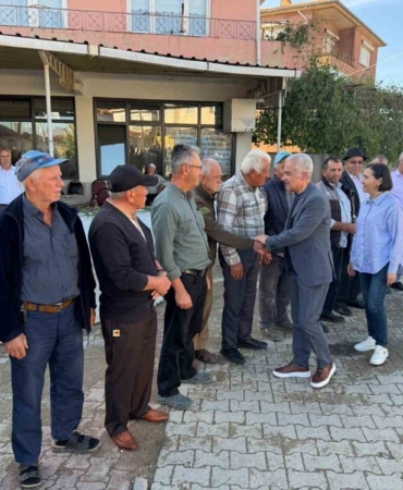Vali Turan, doludan etkilenen Dokuzhöyük köyünde incelemelerde bulundu