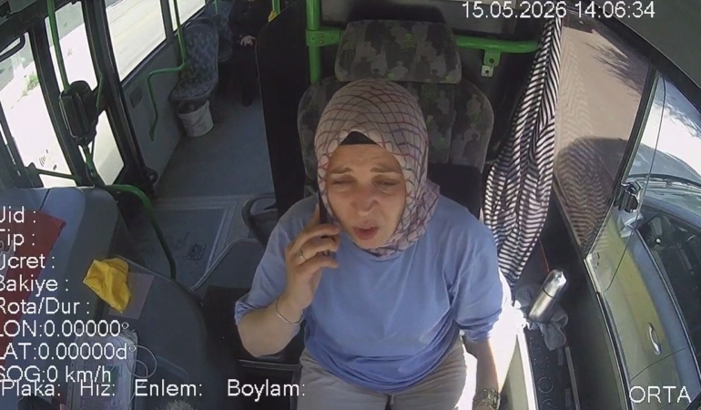 BURULAŞ’ın kadın otobüs sürücüsünden örnek davranış