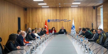 Akademi ve iş dünyası eğitimin geleceği için bir araya geldi
