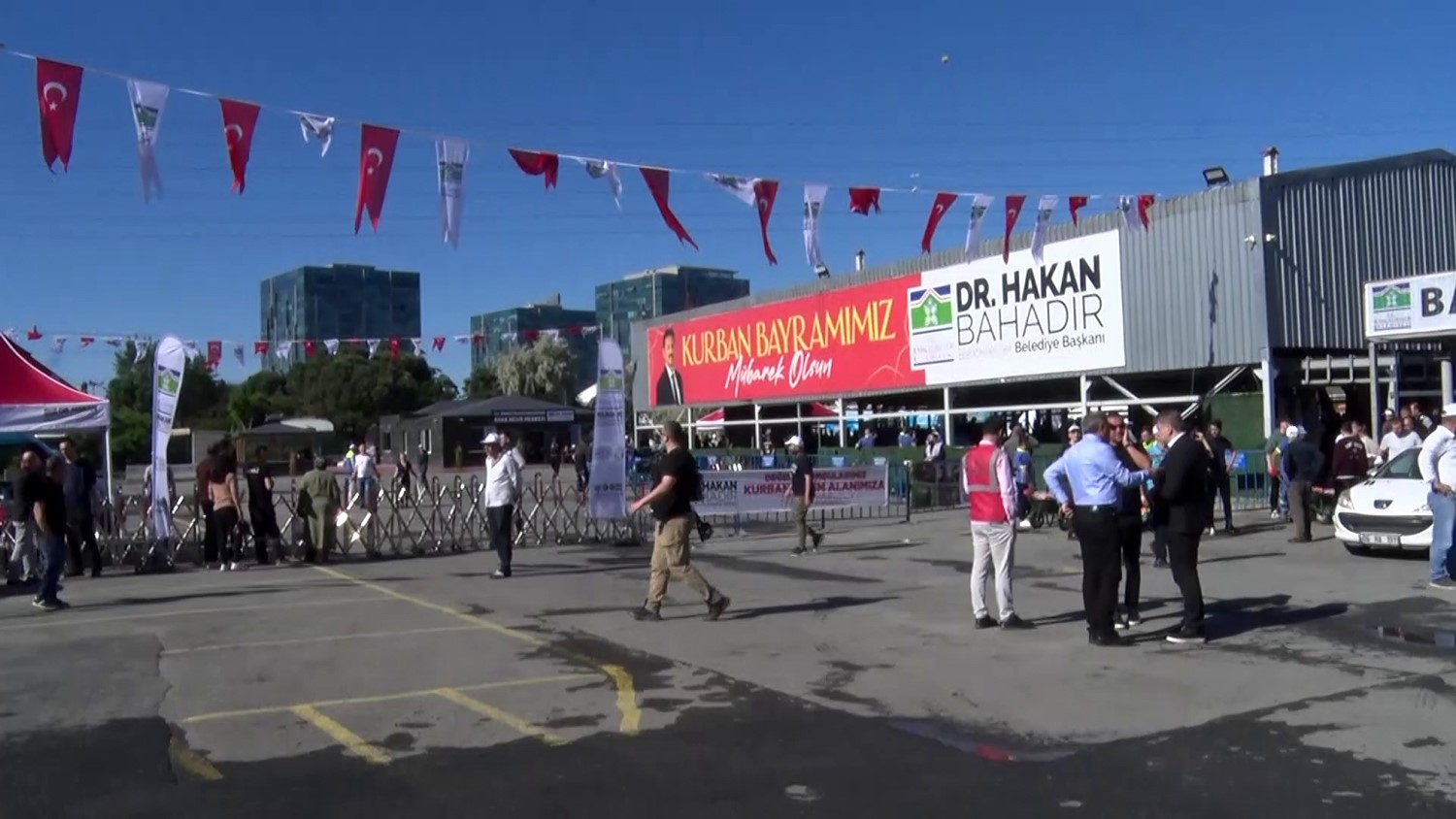 Bahçelievler’de ilk kurban kesimleri yapıldı