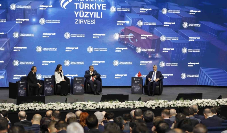 Bakan Bolat: "İstikrarına gıptayla bakılan ve rol model alınan bir ülke konumundayız"