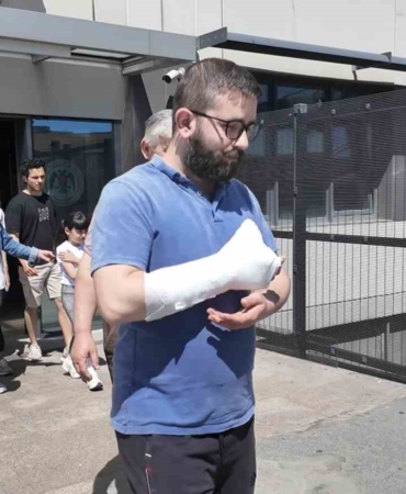 Elini teraziye sıkıştıran acemi kasap: "Bir şey olmadığını düşünmüştüm, tendonlarım kopmuş"