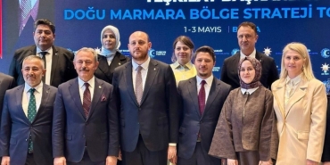Başkan Yıldırım Doğu Marmara Bölge Strateji Kampı’na katıldı
