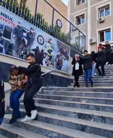 İstanbul merkezli "change" araç operasyonu: 24 gözaltı
