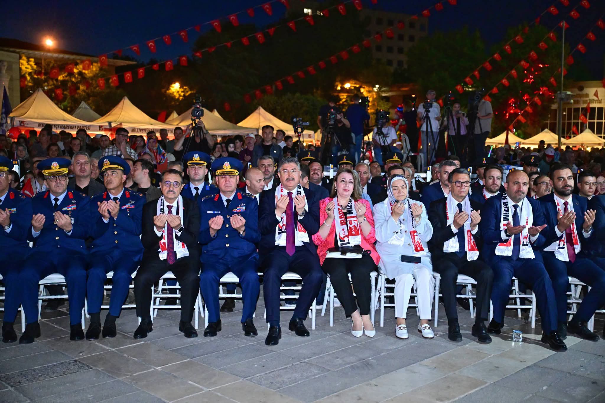 Eskişehir'de 15 Temmuz Demokrasi ve Millî Birlik Günü Anma Programı Düzenlendi